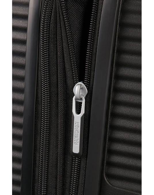 Soundbox 4-wheel cabin baggage Spinner Expandable suitcase 55x40x20/23cm Bass Black